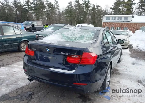 2015 BMW 328I xDrive z USA, uszkodzony, nr VIN WBA3B5C54FF961277